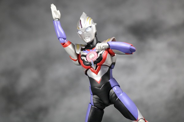 S.H.フィギュアーツ　ウルトラマンオーブ　スペシウムゼペリオン　レビュー　アクション 