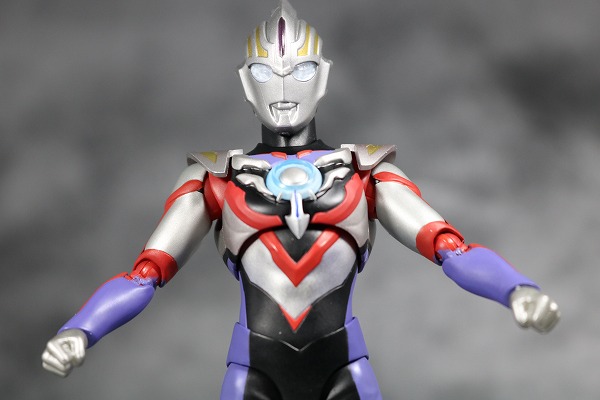 S.H.フィギュアーツ　ウルトラマンオーブ　スペシウムゼペリオン　レビュー　アクション 