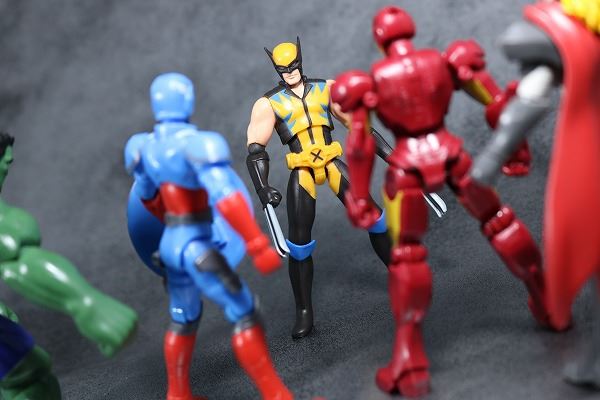 ハイパーモーションズ　ウルヴァリン　ディスクウォーズ・アベンジャーズ　レビュー　アクション 