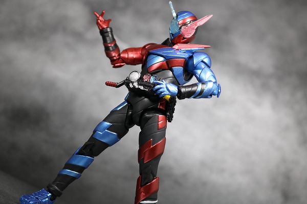 S.H.フィギュアーツ　仮面ライダービルド　ラビットタンク　フォーム　レビュー  