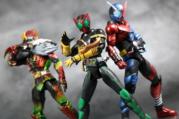 S.H.フィギュアーツ　仮面ライダービルド　ラビットタンク　フォーム　レビュー　アクション