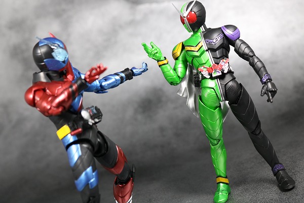 S.H.フィギュアーツ　仮面ライダービルド　ラビットタンク　フォーム　レビュー　アクション