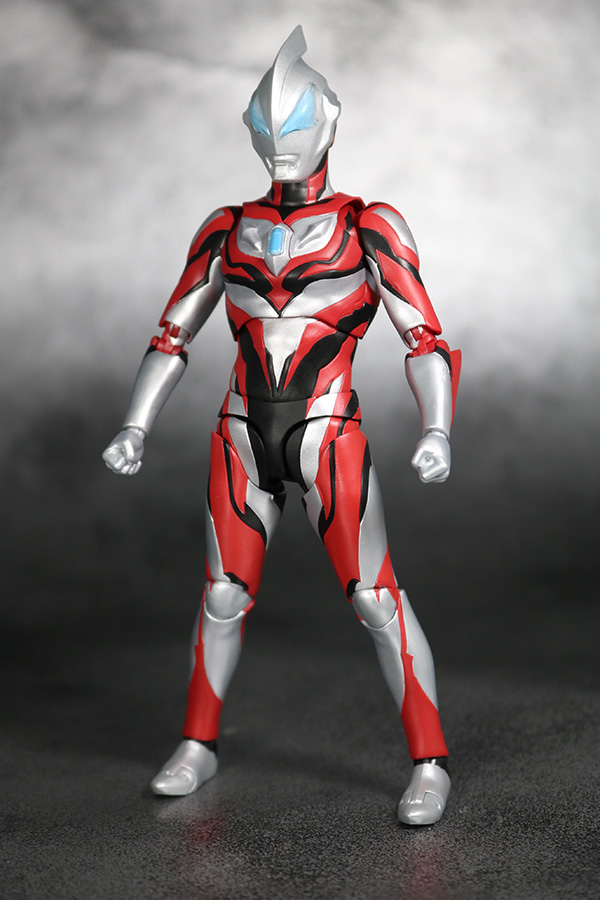 S.H.フィギュアーツ　ウルトラマンジード　プリミティブ　レビュー　全身