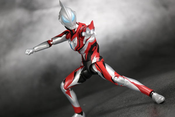 S.H.フィギュアーツ　ウルトラマンジード　プリミティブ　レビュー　アクション