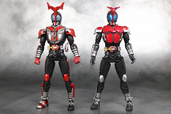 S.H.フィギュアーツ　仮面ライダーカブト　ハイパーフォーム　真骨彫製法　レビュー　全身