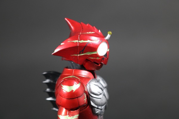 S.H.フィギュアーツ　仮面ライダーアマゾンアルファ（2nd season Ver.）　レビュー　全身