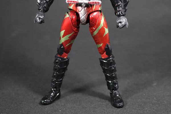 S.H.フィギュアーツ　仮面ライダーアマゾンアルファ（2nd season Ver.）　レビュー　全身