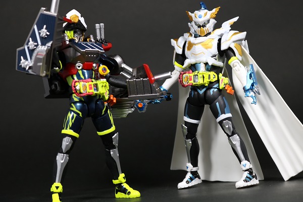 S.H.フィギュアーツ　仮面ライダーブレイブ　レガシーゲーマー　レベル100　レビュー　アクション