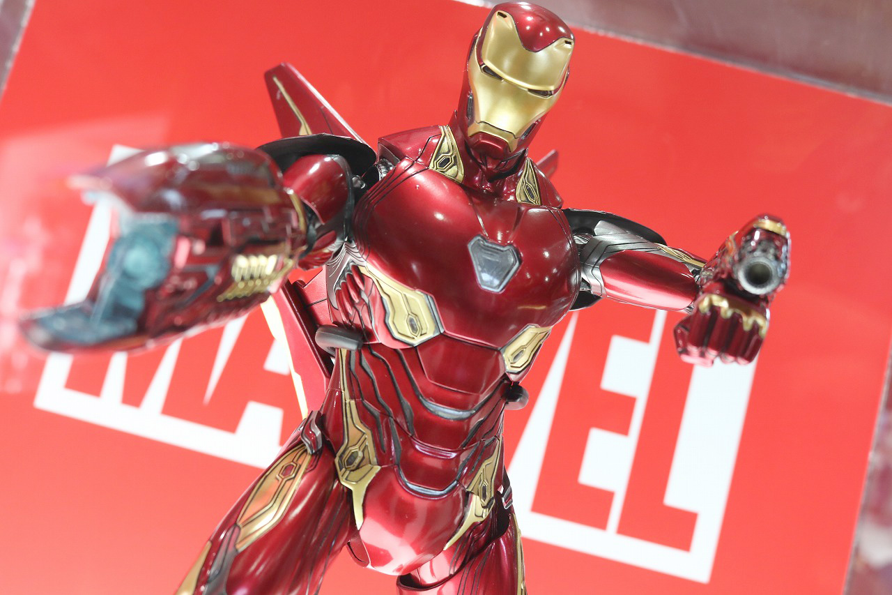 アベンジャーズ エクスクルーシブ・ストア by ホットトイズ レポート　写真