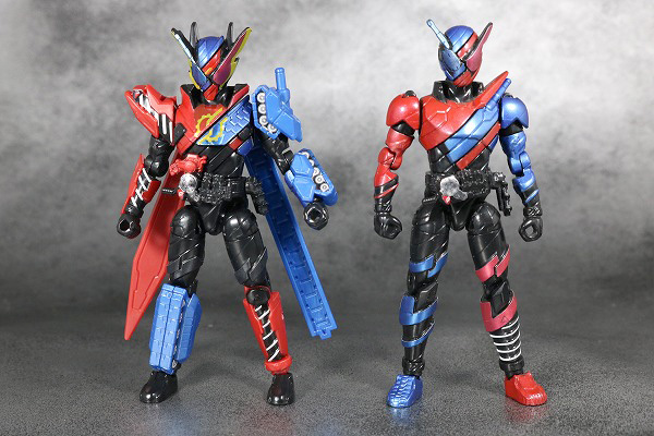 創動　仮面ライダービルド　BUILD8 Feat.装動　仮面ライダービルド　タンクタンクフォーム　レビュー　全身 