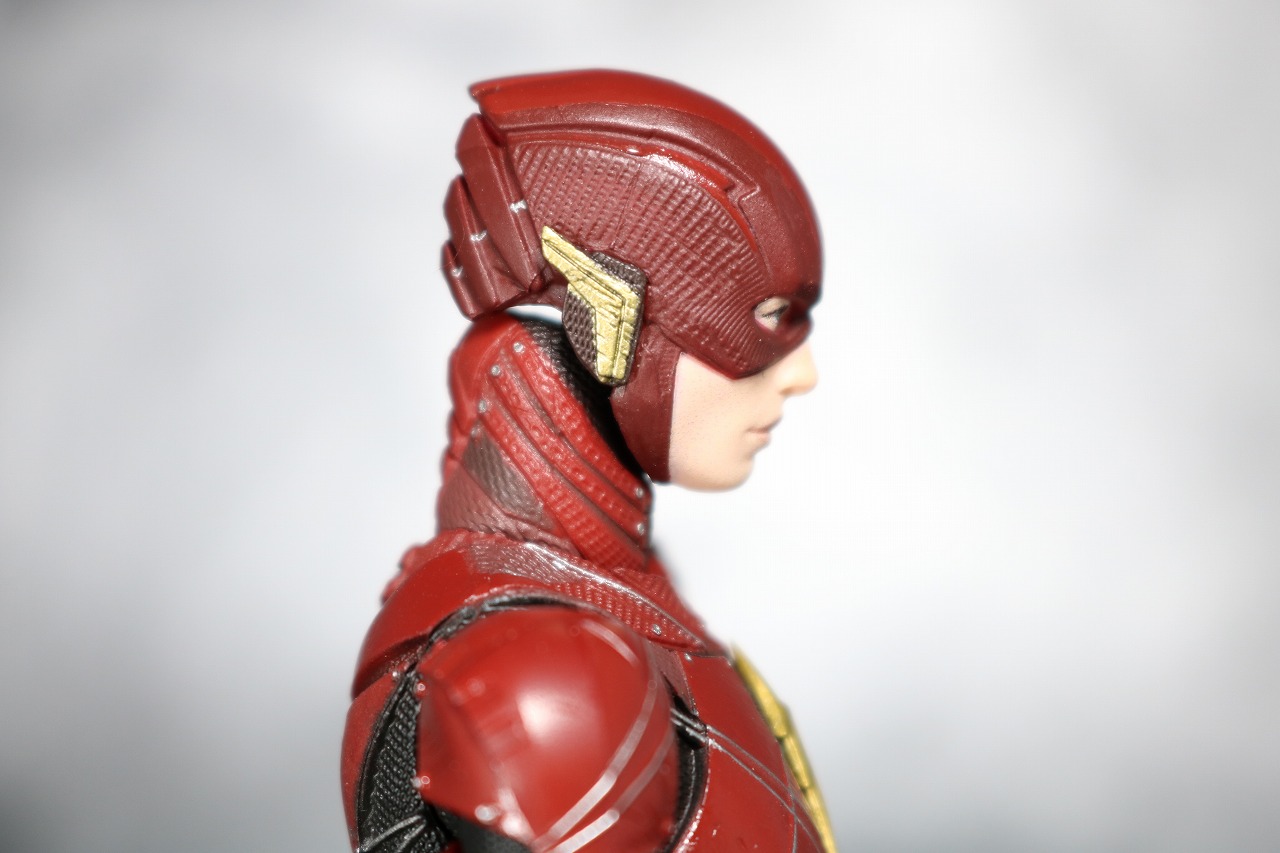 MAFEX　フラッシュ　ジャスティスリーグ　レビュー　全身