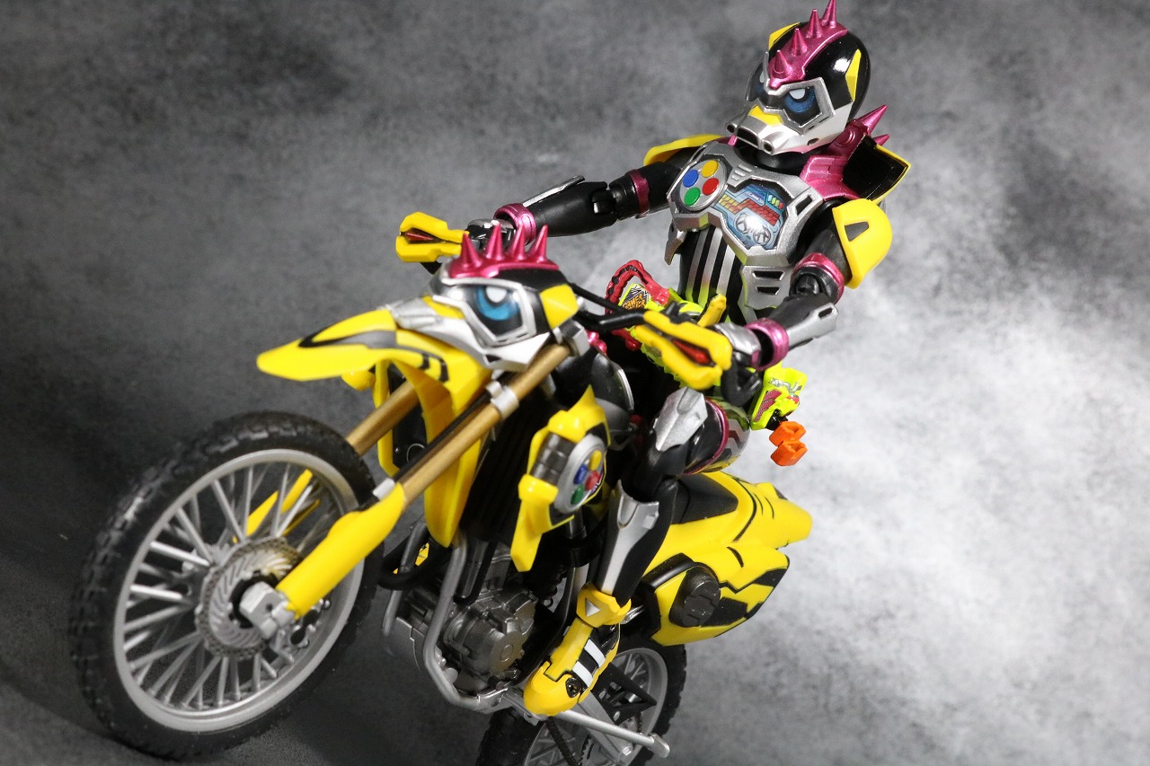 S.H.フィギュアーツ　仮面ライダーレーザーターボ　バイクゲーマー　レベル0　レビュー　アクション