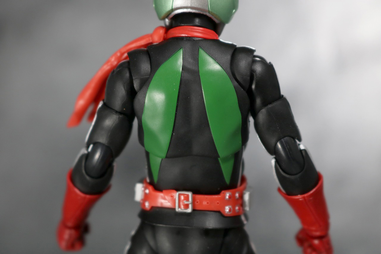 S.H.フィギュアーツ　仮面ライダー新2号　真骨彫製法　レビュー　全身