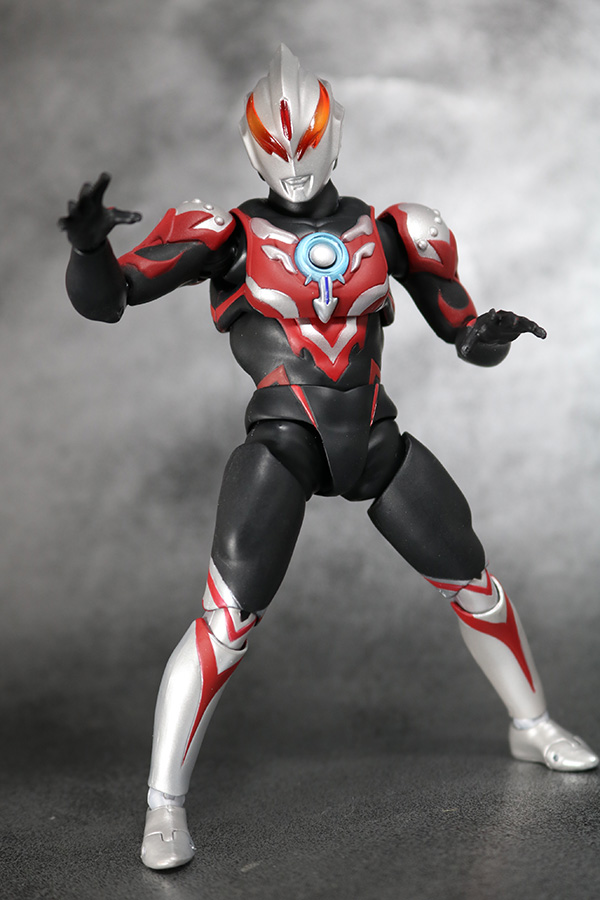 S.H.フィギュアーツ　ウルトラマンオーブ　サンダーブレスター　レビュー　アクション