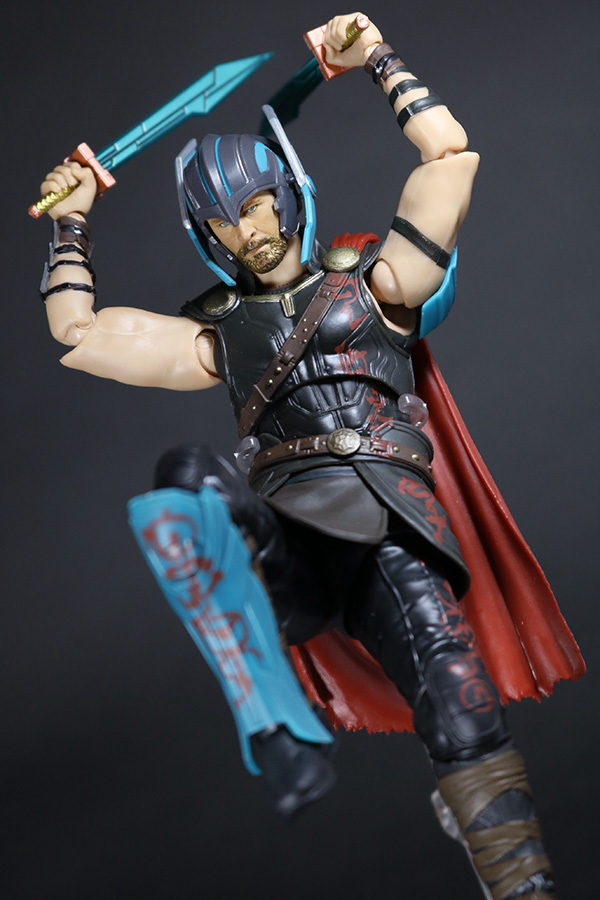 S.H.フィギュアーツ　ソー　ラグナロク　バトルロイヤル　レビュー　アクション