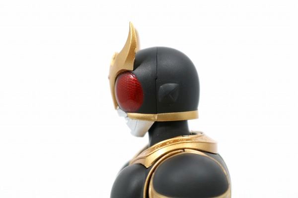 S.H.フィギュアーツ　仮面ライダークウガ　アメイジングマイティ　真骨彫製法　レビュー　全身