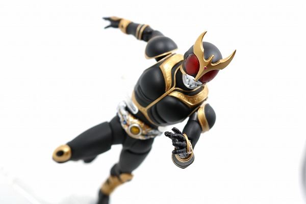 S.H.フィギュアーツ　仮面ライダークウガ　アメイジングマイティ　真骨彫製法　レビュー　アクション