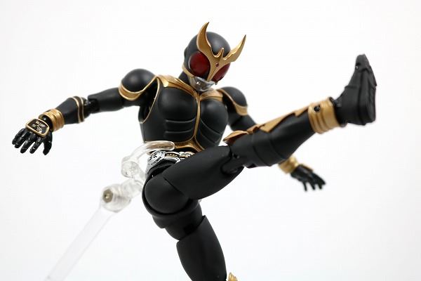 S.H.フィギュアーツ　仮面ライダークウガ　アメイジングマイティ　真骨彫製法　レビュー　アクション