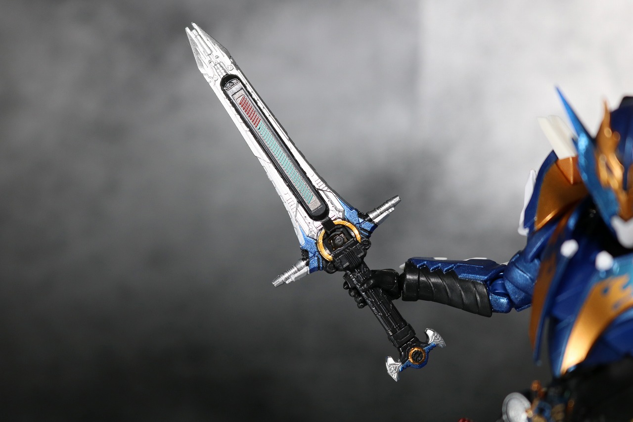 S.H.フィギュアーツ　仮面ライダークローズ　レビュー　付属品