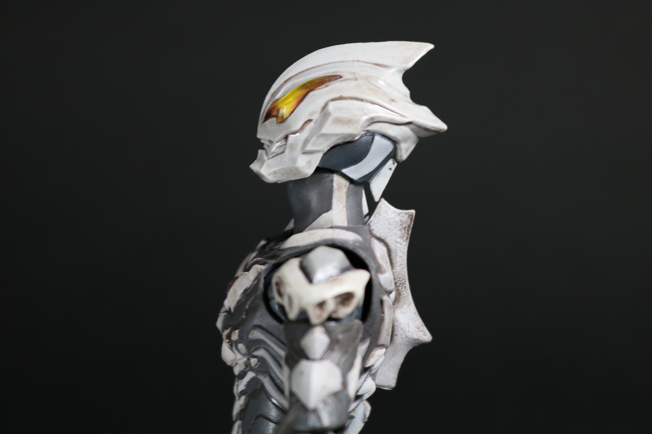 S.H.フィギュアーツ　ウルトラマンベリアル　アトロシアス　レビュー　可動範囲