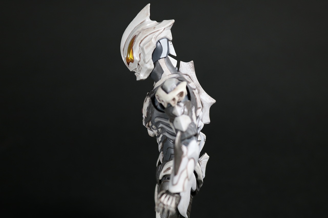 S.H.フィギュアーツ　ウルトラマンベリアル　アトロシアス　レビュー　可動範囲