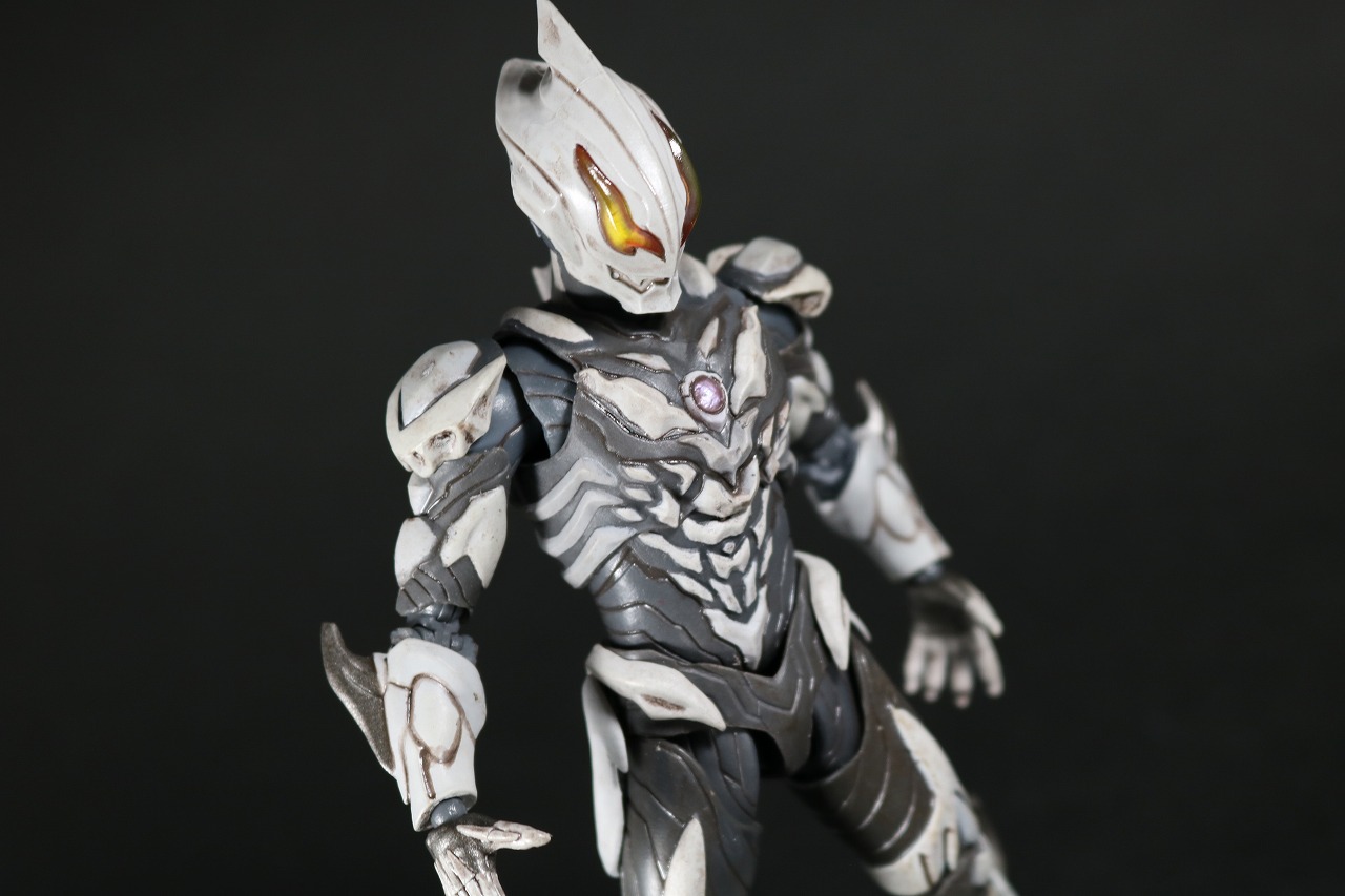 S.H.フィギュアーツ　ウルトラマンベリアル　アトロシアス　レビュー　アクション