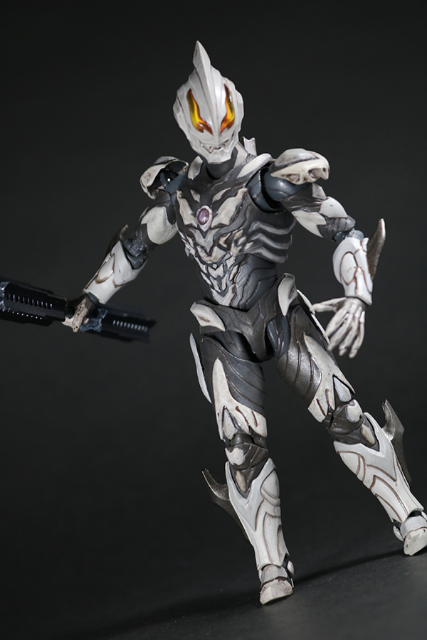 S.H.フィギュアーツ　ウルトラマンベリアル　アトロシアス　レビュー　アクション