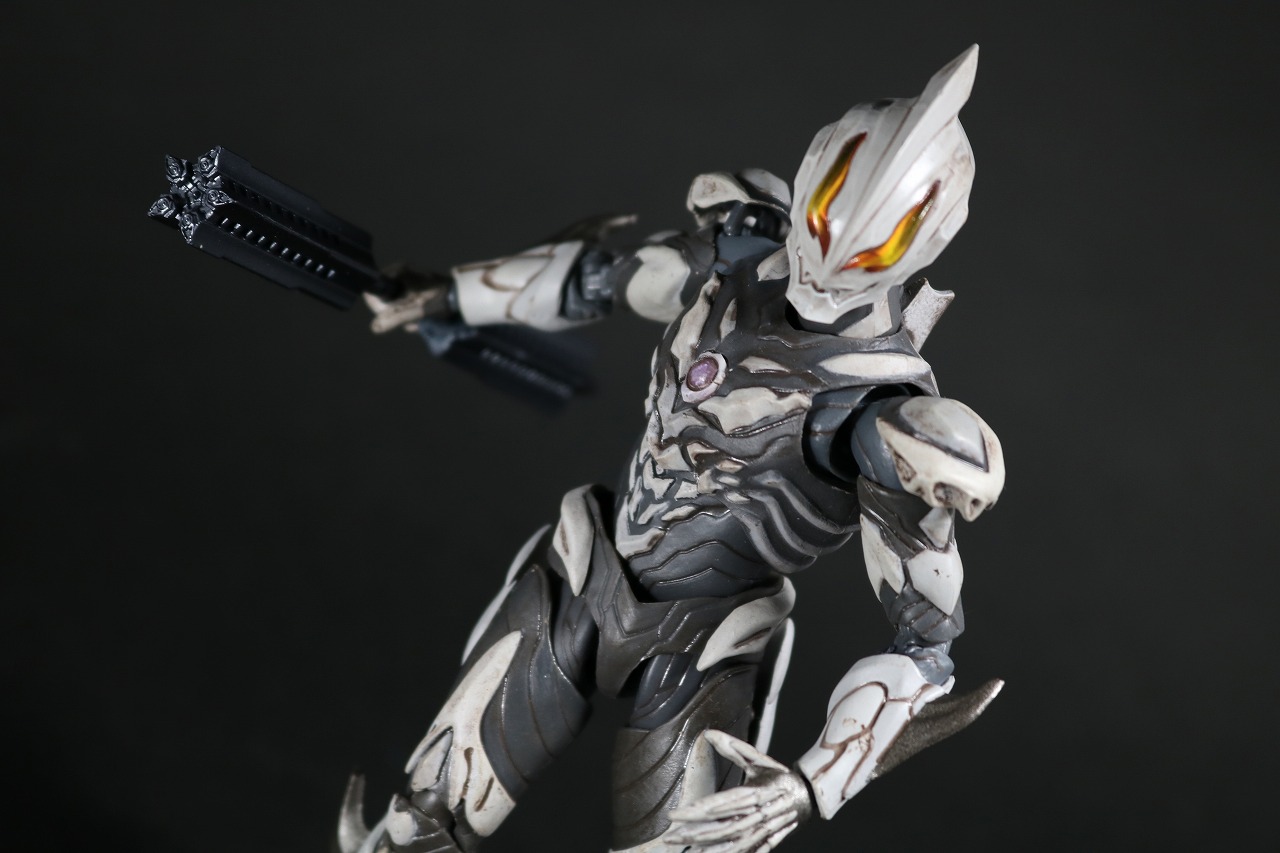 S.H.フィギュアーツ　ウルトラマンベリアル　アトロシアス　レビュー　アクション