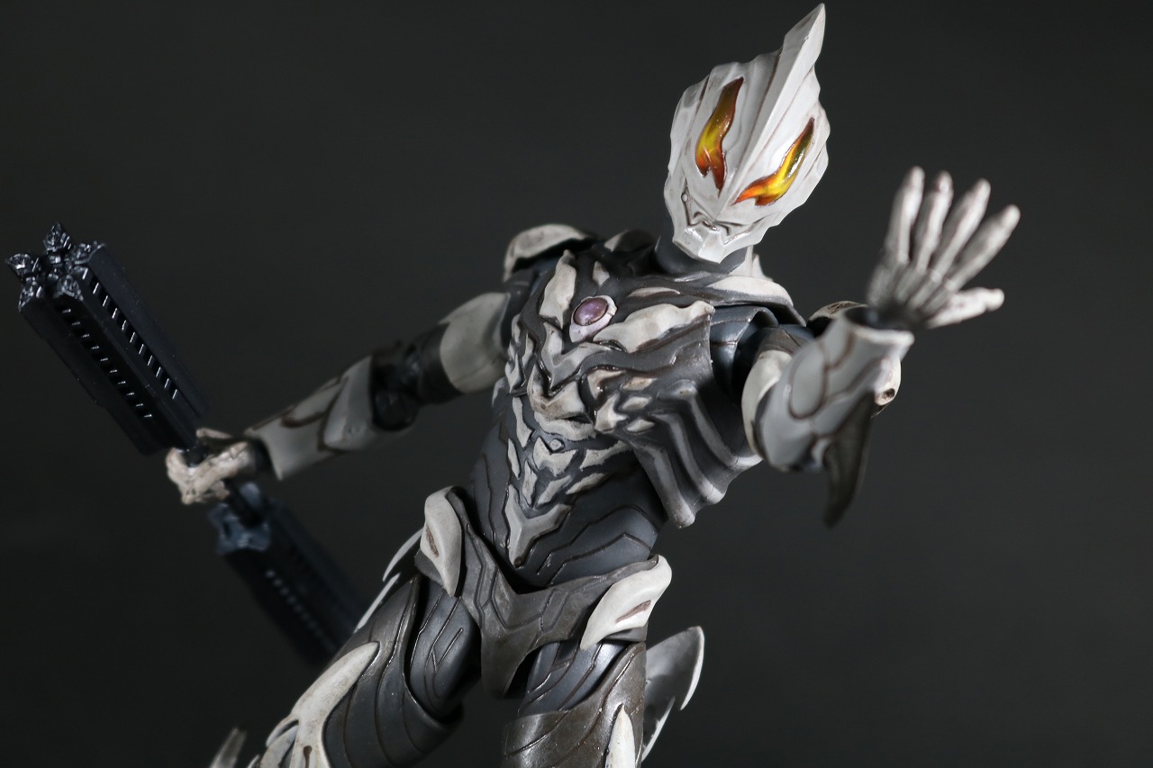 S.H.フィギュアーツ　ウルトラマンベリアル　アトロシアス　レビュー　アクション