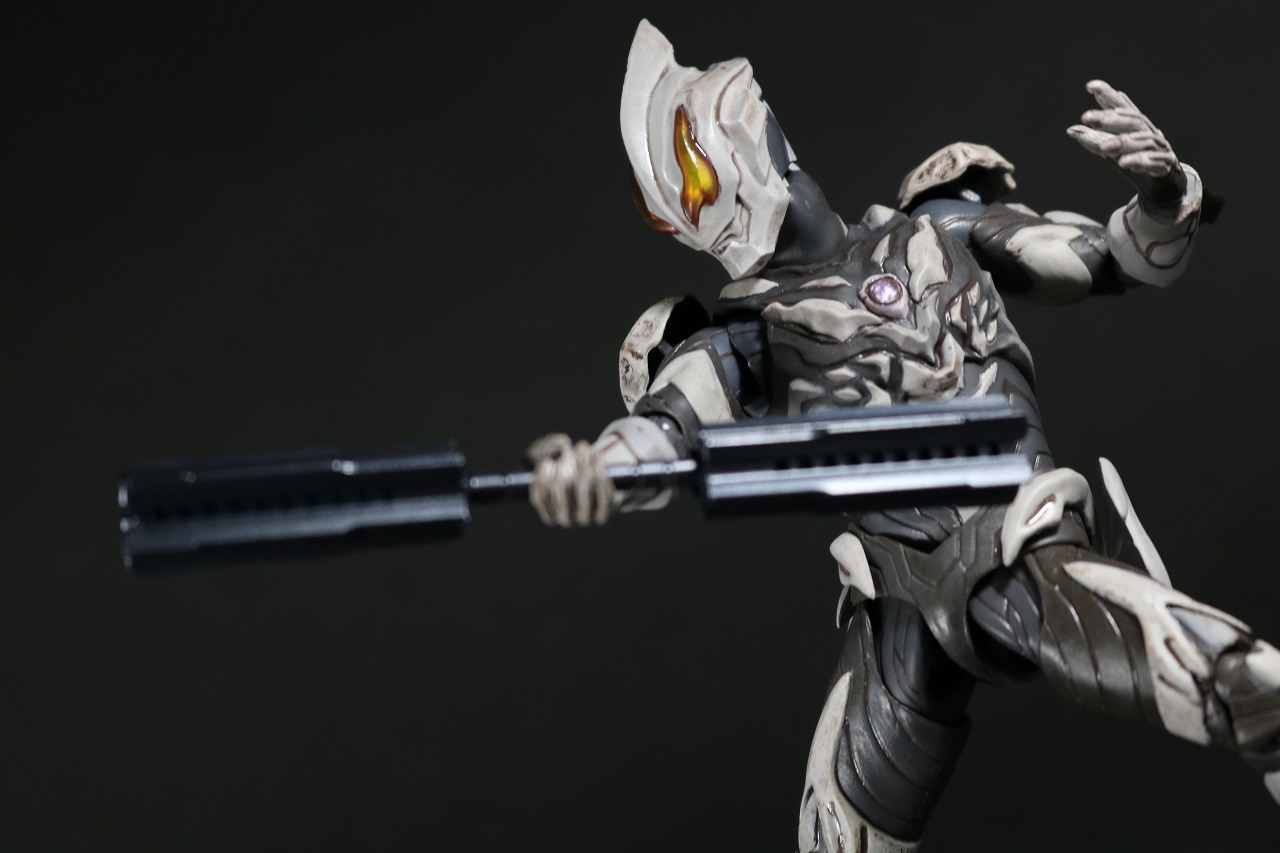 S.H.フィギュアーツ　ウルトラマンベリアル　アトロシアス　レビュー　アクション