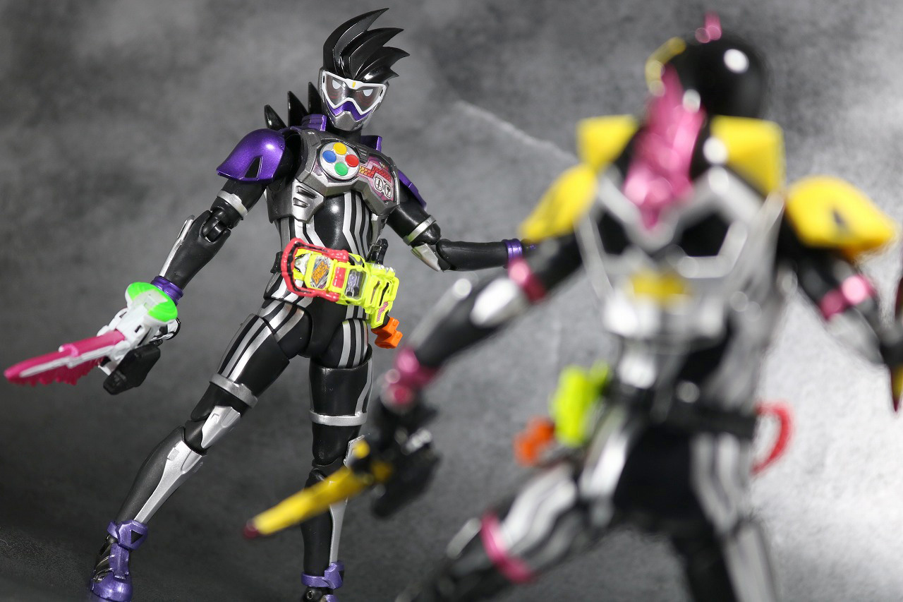 S.H.フィギュアーツ　仮面ライダーゲンム　アクションゲーマー　レベル0　レビュー　アクション