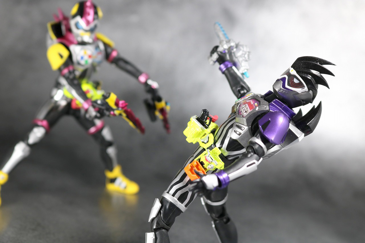 S.H.フィギュアーツ　仮面ライダーゲンム　アクションゲーマー　レベル0　レビュー　アクション