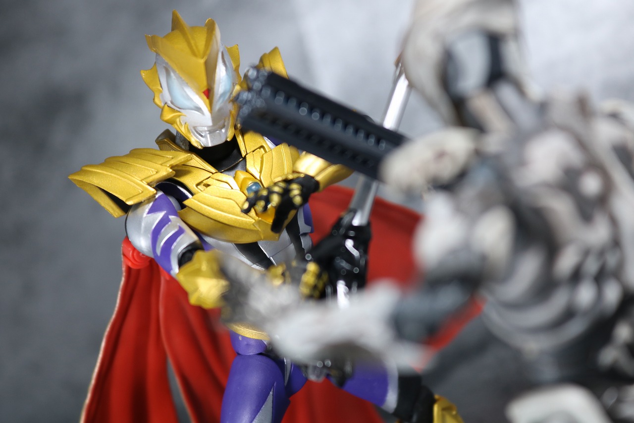 S.H.フィギュアーツ　ウルトラマンジード　ロイヤルメガマスター　レビュー　アクション