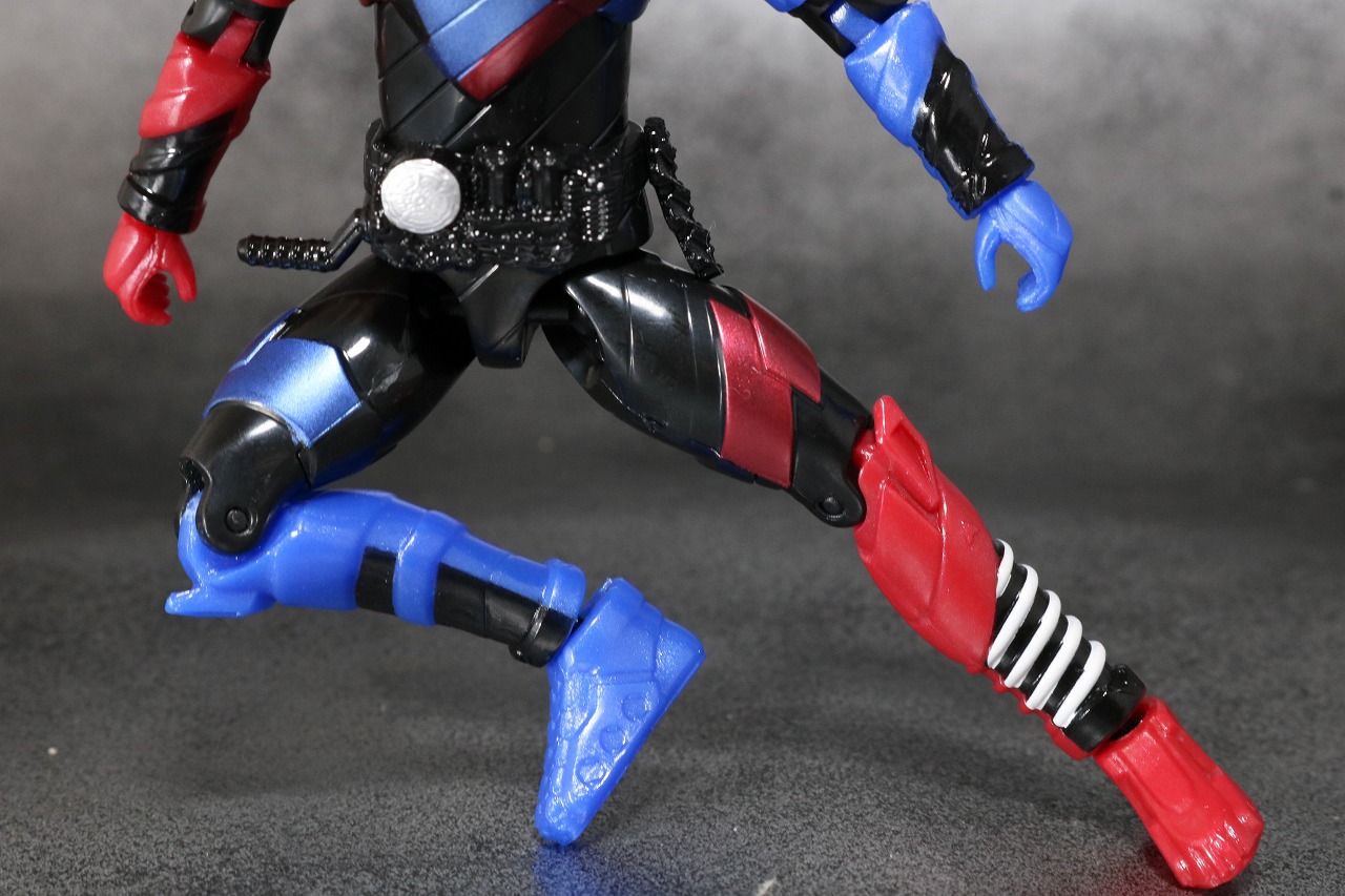 RKF　RIDER KICK'S FIGURE　仮面ライダービルド　ラビットタンクフォーム　レビュー　可動範囲