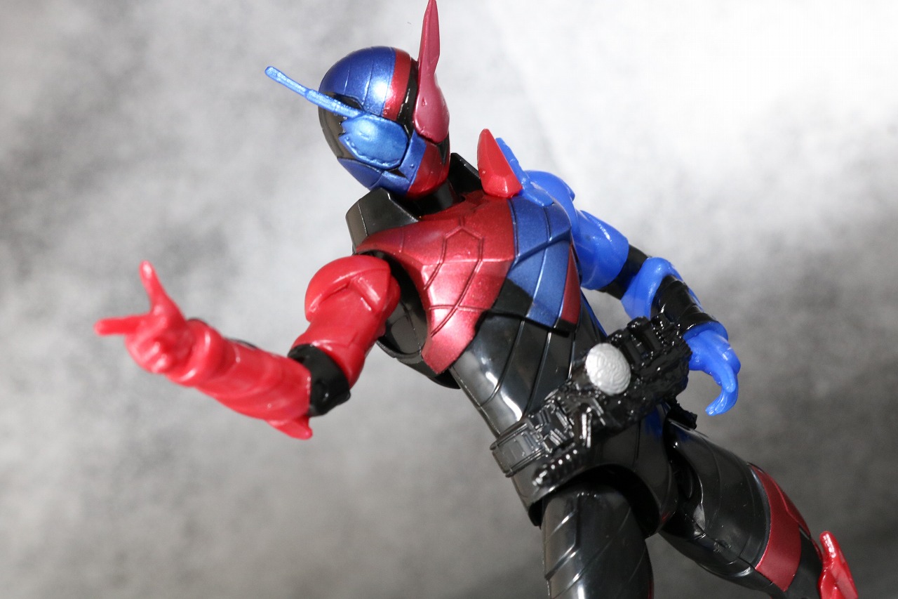 RKF　RIDER KICK'S FIGURE　仮面ライダービルド　ラビットタンクフォーム　レビュー　アクション