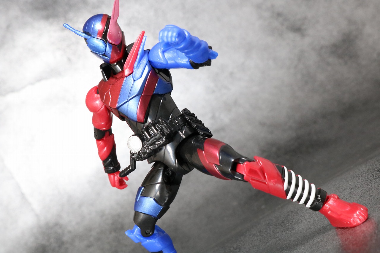 RKF　RIDER KICK'S FIGURE　仮面ライダービルド　ラビットタンクフォーム　レビュー　アクション