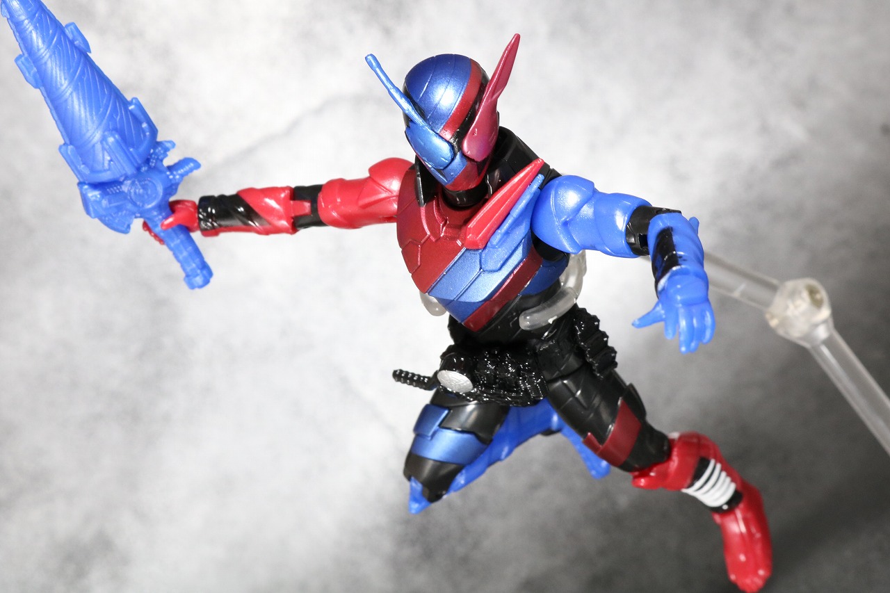 RKF　RIDER KICK'S FIGURE　仮面ライダービルド　ラビットタンクフォーム　レビュー　アクション