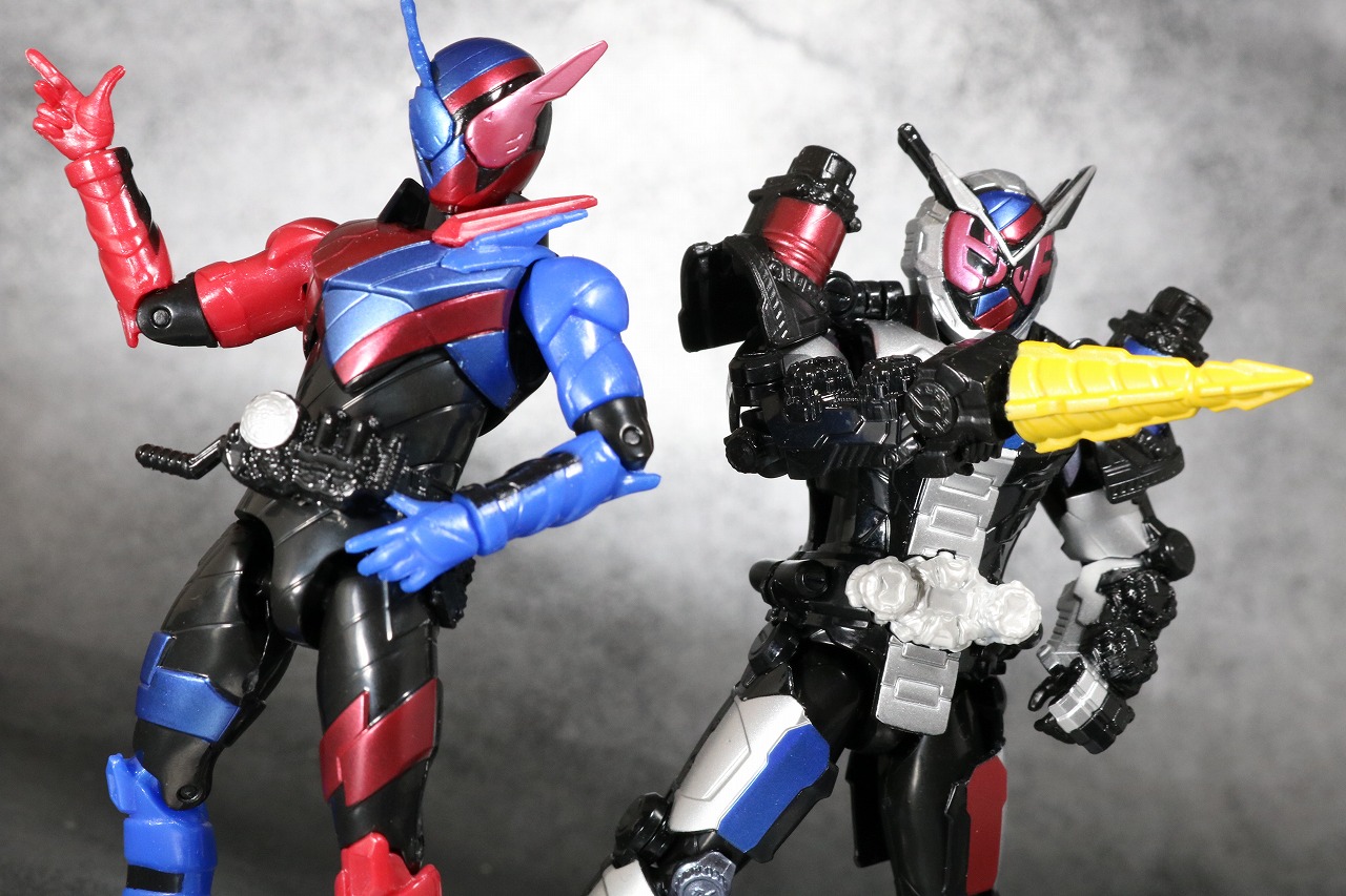 RKF　RIDER KICK'S FIGURE　仮面ライダービルド　ラビットタンクフォーム　レビュー　アクション