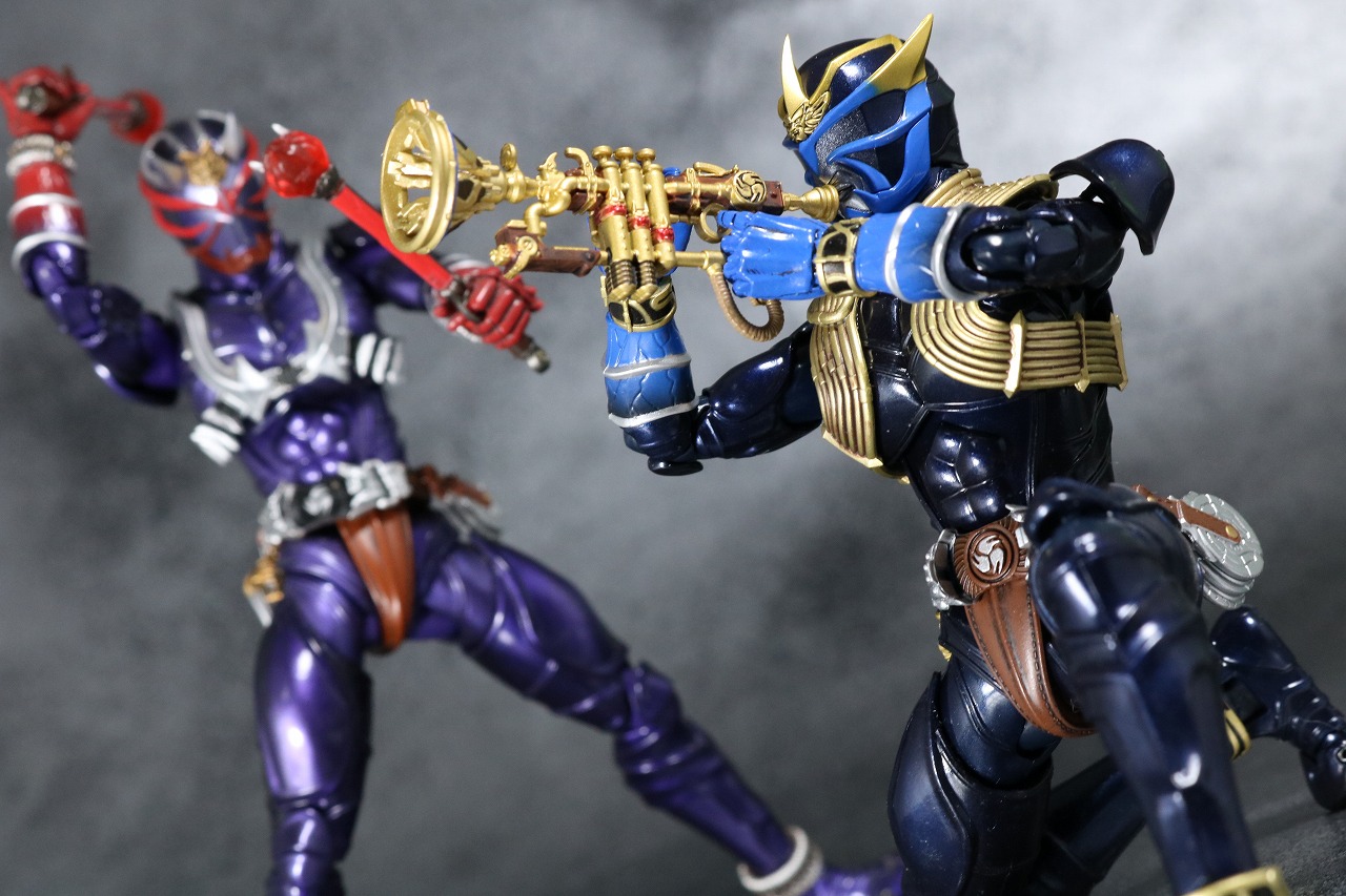 S.H.フィギュアーツ　仮面ライダー威吹鬼　真骨彫製法　レビュー　アクション