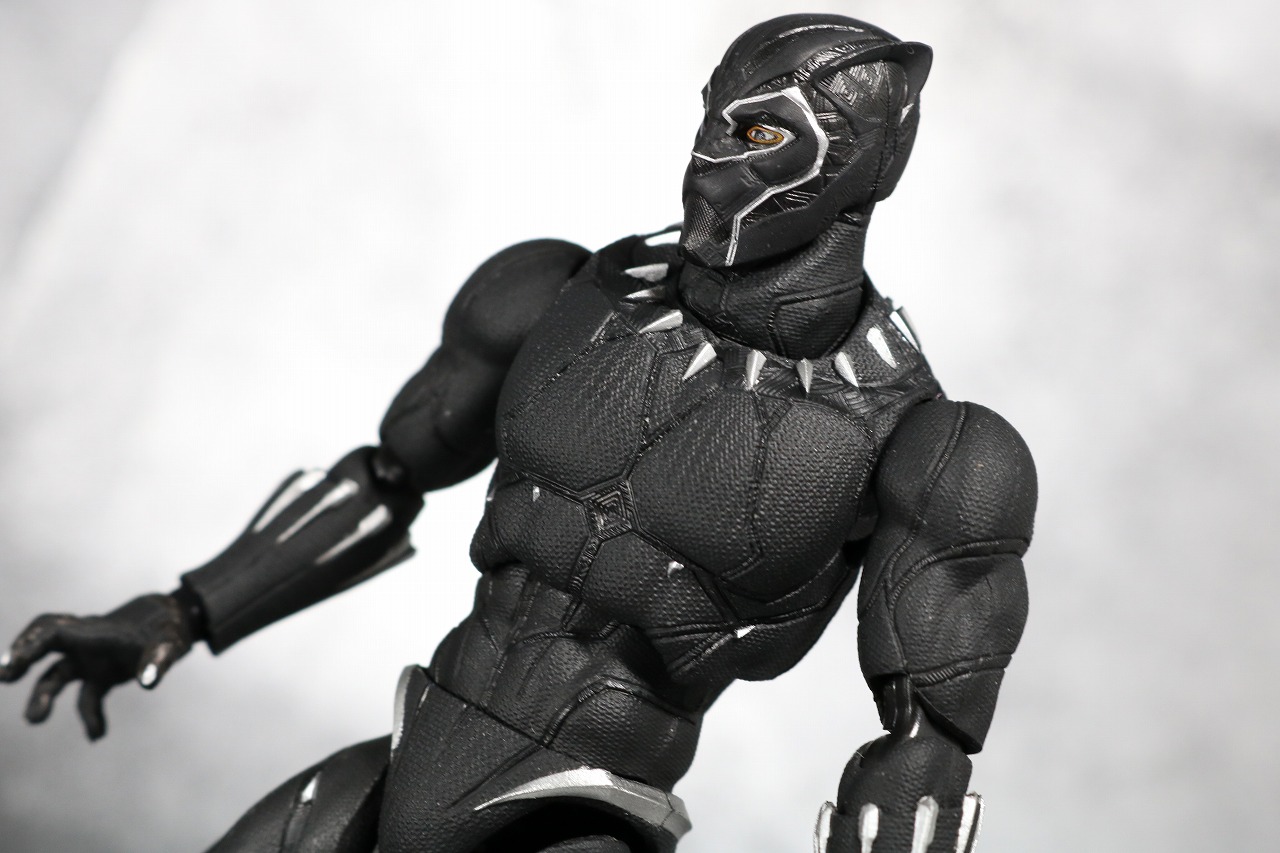 S.H.フィギュアーツ　ブラックパンサー　アベンジャーズ／インフィニティウォー　レビュー　アクション