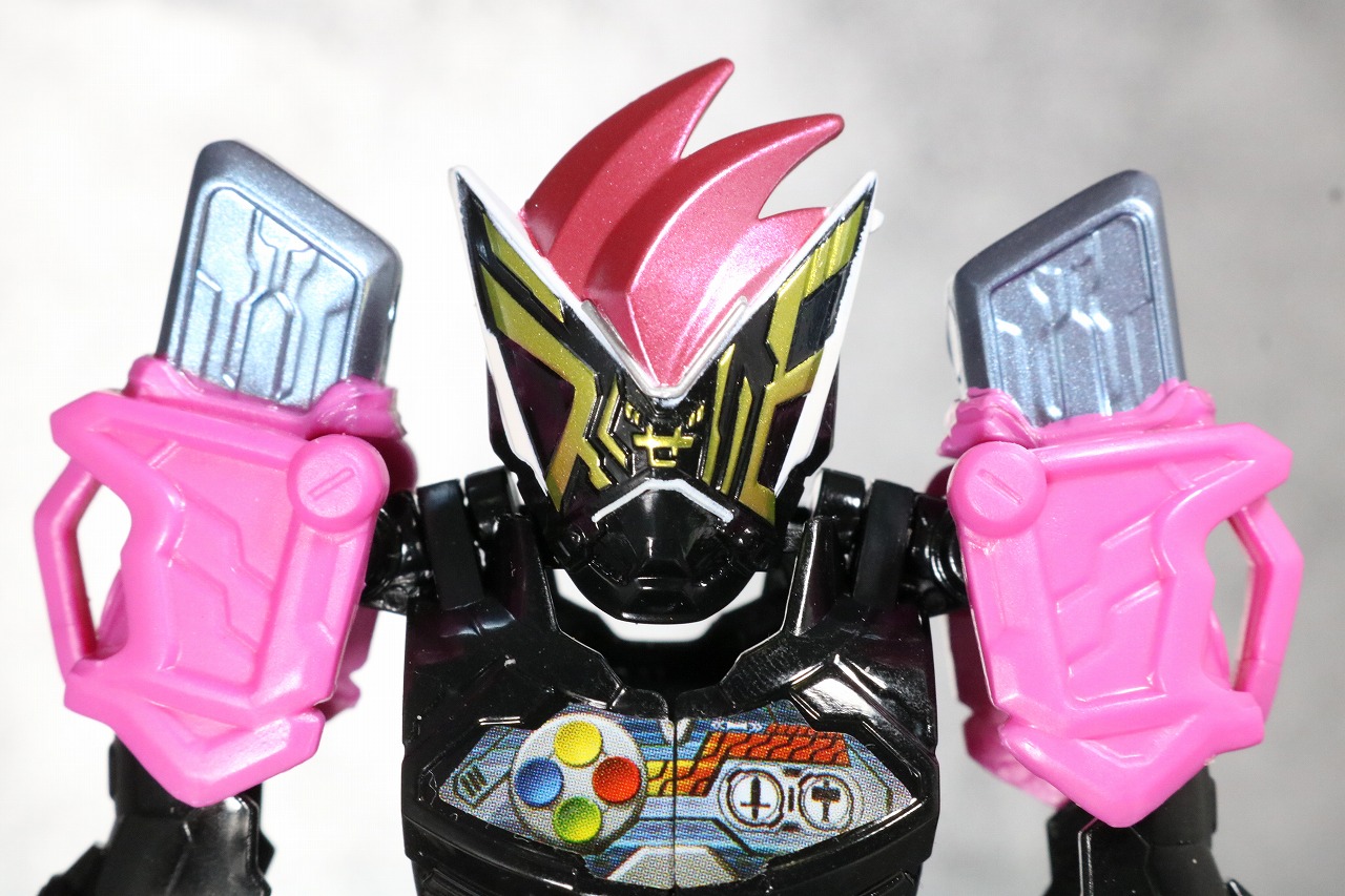 RKF　RIDER KICK'S FIGURE　仮面ライダーゲイツ　エグゼイドアーマー　レビュー　全身