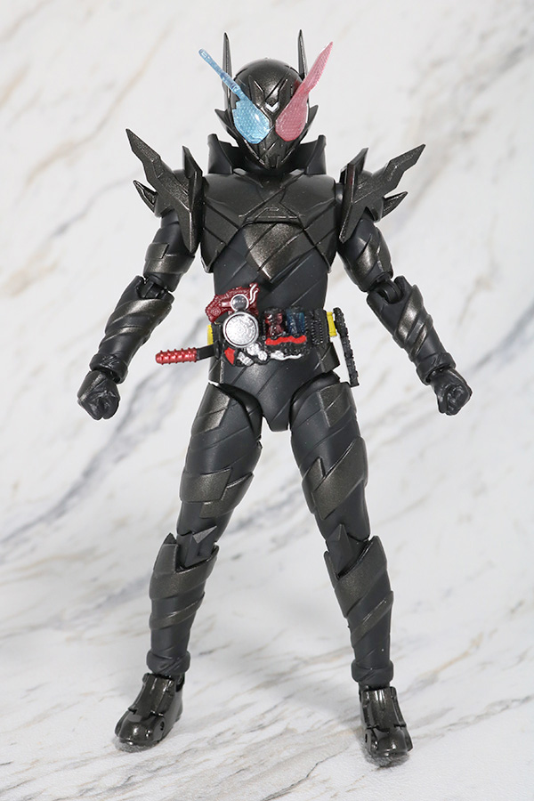 S.H.フィギュアーツ　仮面ライダービルド　ラビットタンクハザードフォーム　レビュー　魂ネイション2018　全身