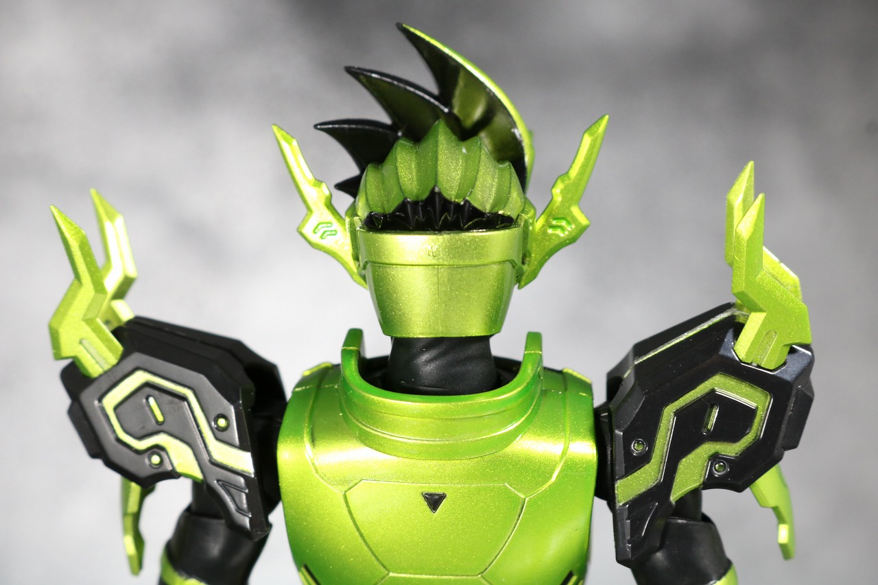 S.H.フィギュアーツ　仮面ライダークロノス　クロニクルゲーマー　レビュー　全身