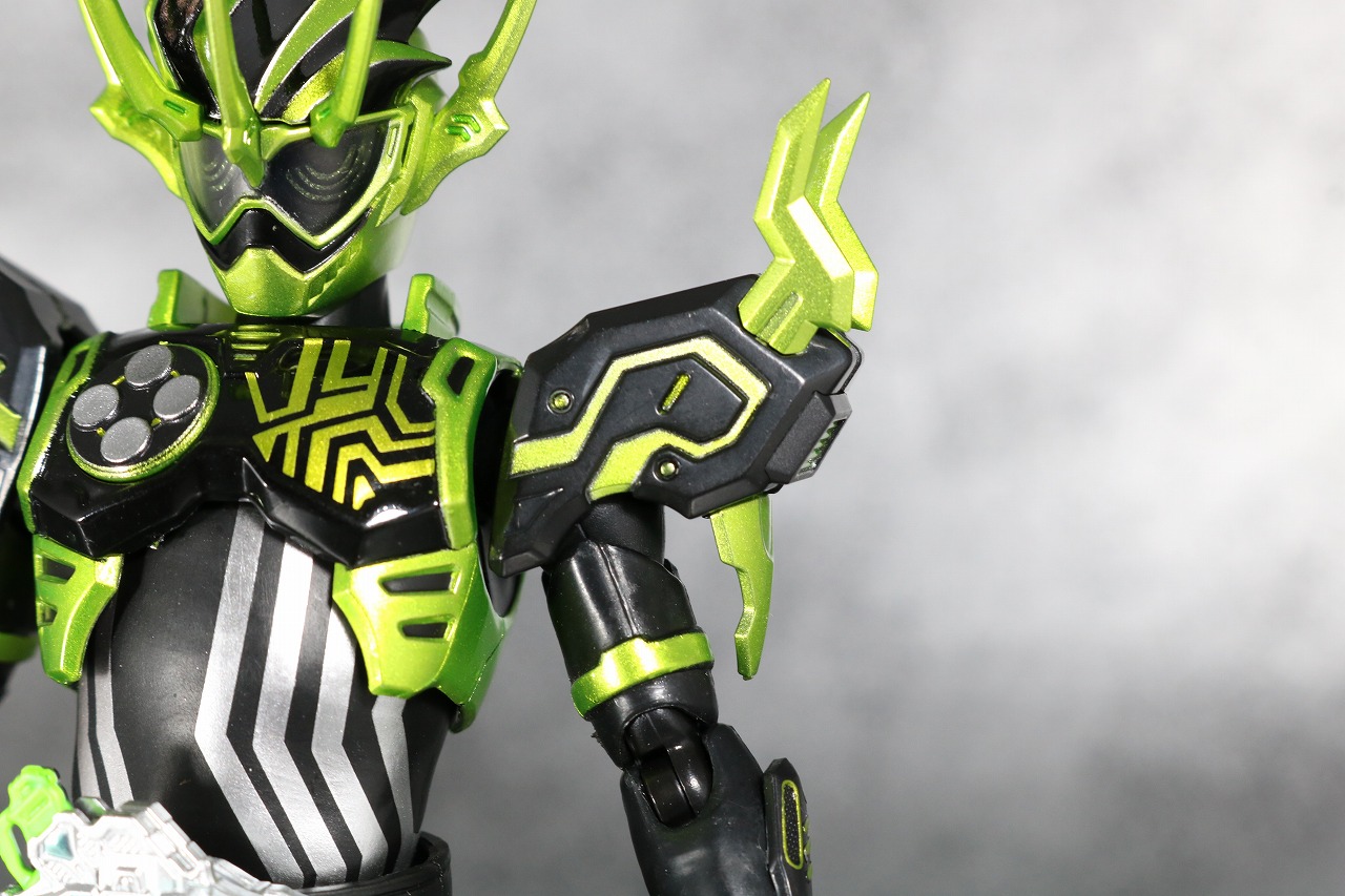 S.H.フィギュアーツ　仮面ライダークロノス　クロニクルゲーマー　レビュー　全身