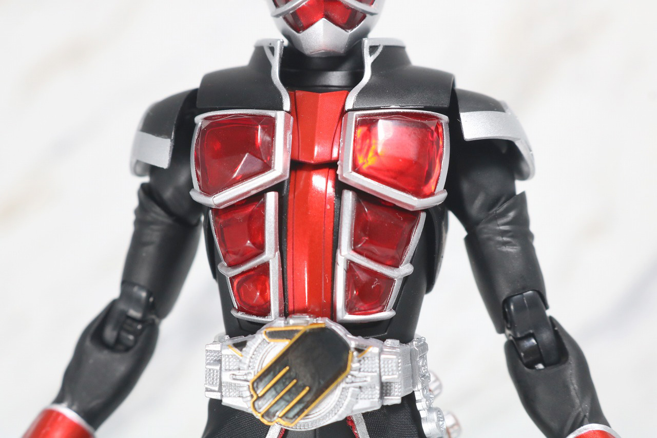 S.H.フィギュアーツ　仮面ライダーウィザード　フレイムスタイル　真骨彫製法　レビュー　全身