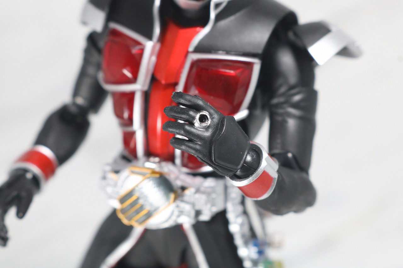 S.H.フィギュアーツ　仮面ライダーウィザード　フレイムスタイル　真骨彫製法　レビュー　全身