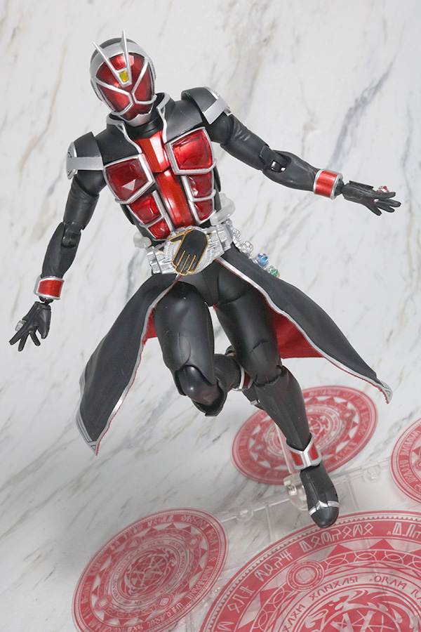 S.H.フィギュアーツ　仮面ライダーウィザード　フレイムスタイル　真骨彫製法　レビュー　アクション