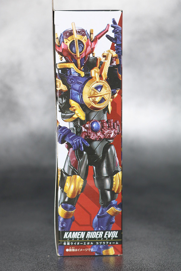 RKF RIDER KICK'S FIGURE　仮面ライダーエボル　コブラフォーム　レビュー　パッケージ