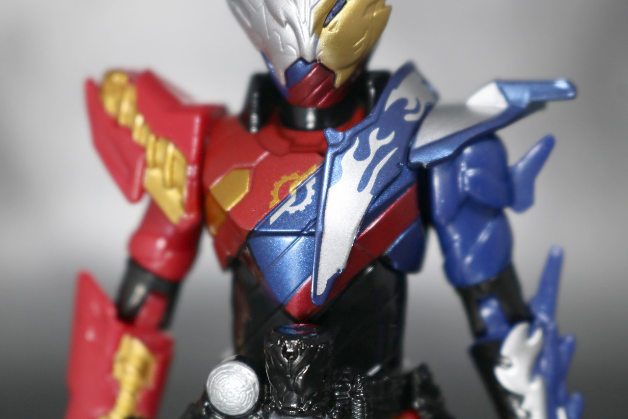 RKF　RIDER KICK'S FIGURE　仮面ライダービルド　クローズビルドフォーム　レビュー　全身