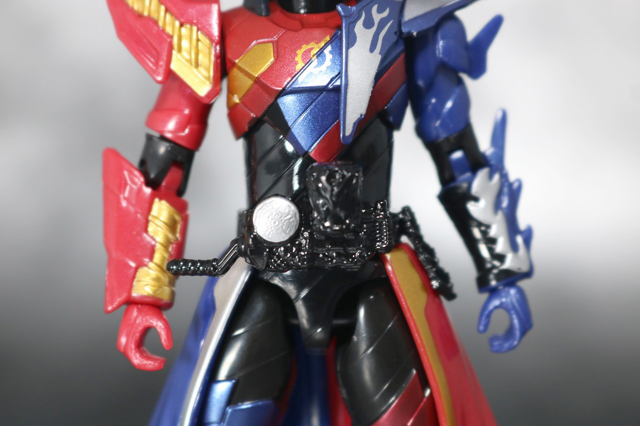 RKF　RIDER KICK'S FIGURE　仮面ライダービルド　クローズビルドフォーム　レビュー　全身